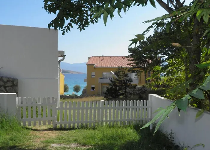 Apartman Charmante In Mit Eigener Terrasse By Interhome Baska (Krk)