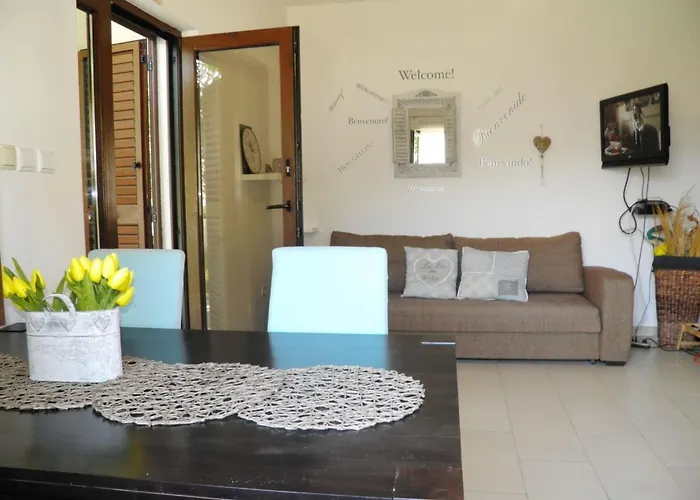 Charmante In Mit Eigener Terrasse By Interhome Apartmán Baška